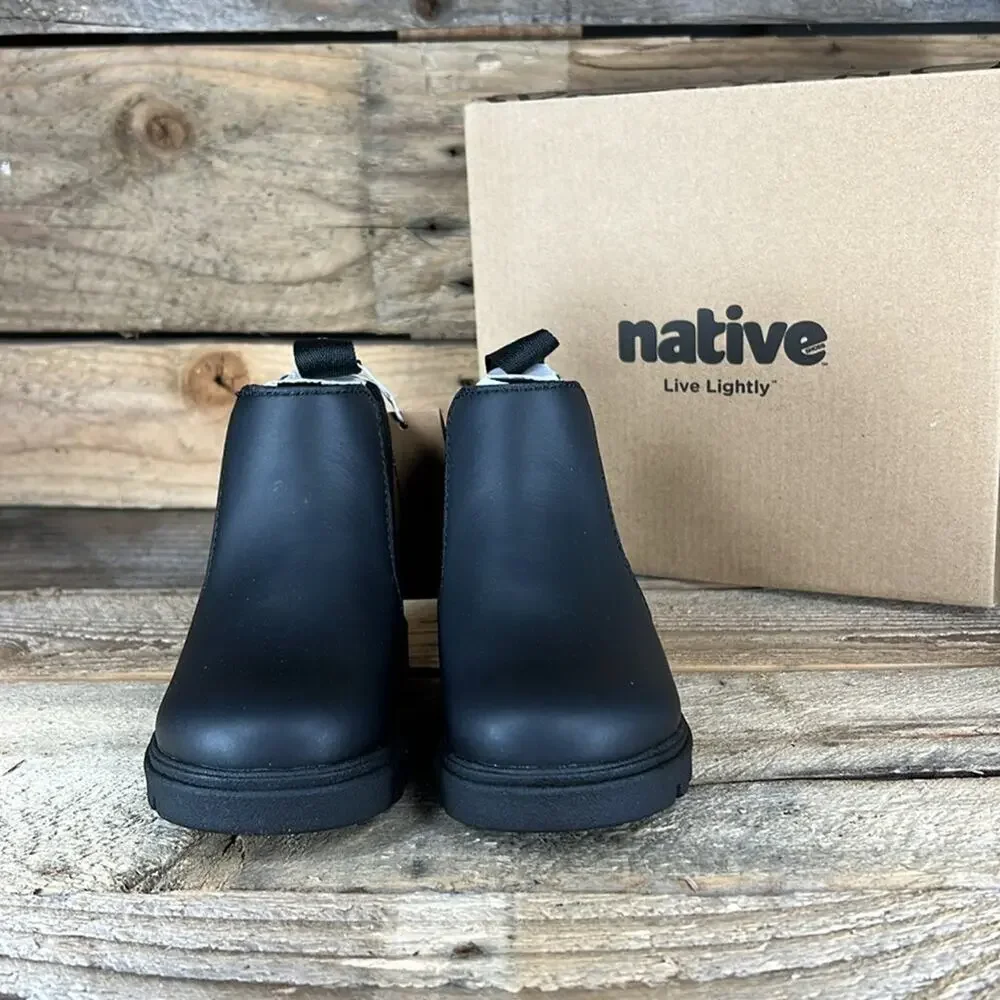 Native Kensington Treklite - Jiffy Black - C7 - New in box